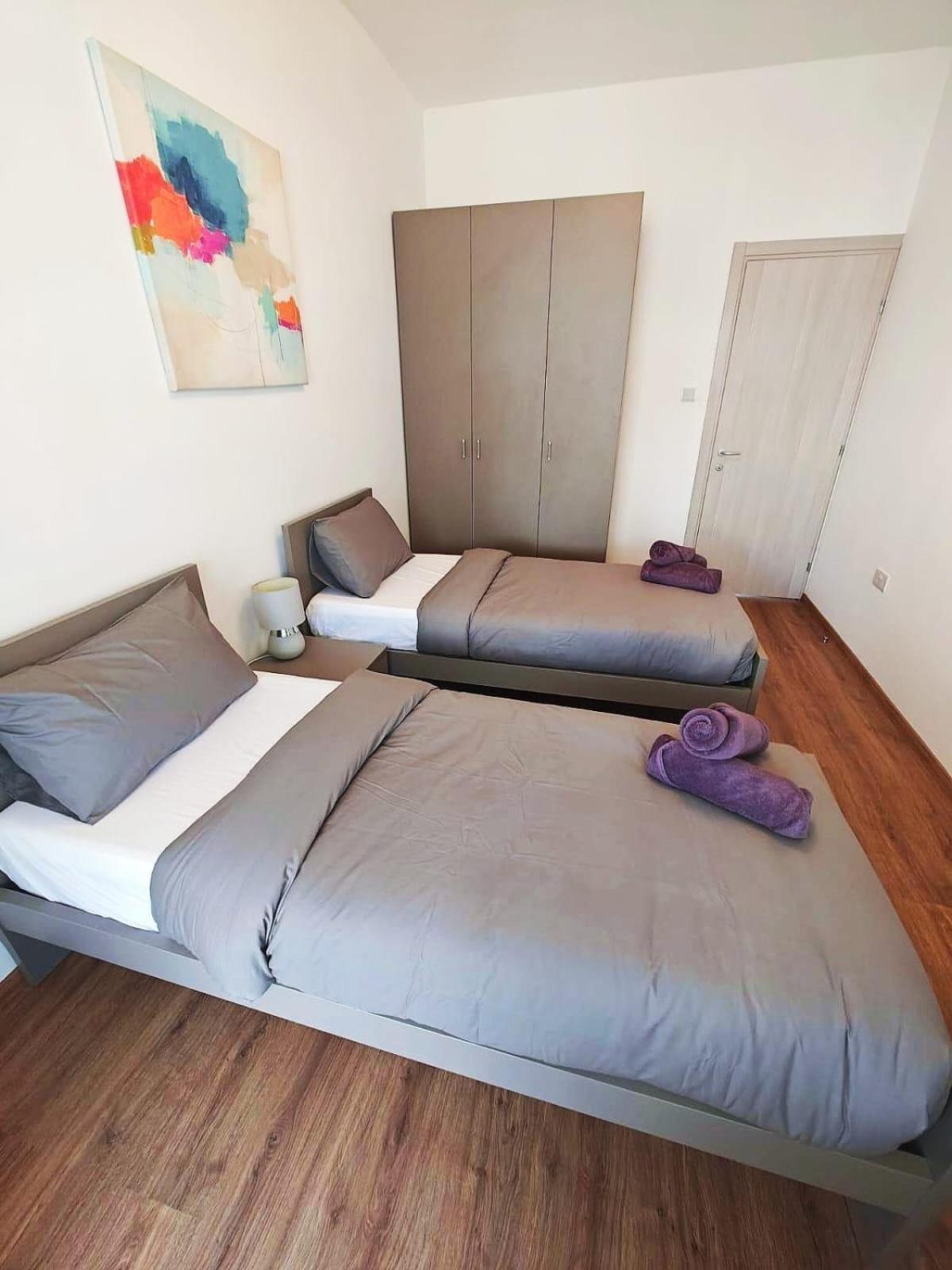 Apartment Seabreeze Serenity Dragonara Horizon